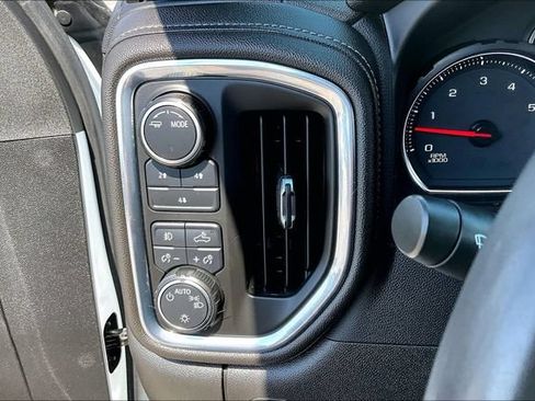 Used 2023 Chevrolet Silverado 2500 LT w/ Convenience Package AWD/4WD image 16