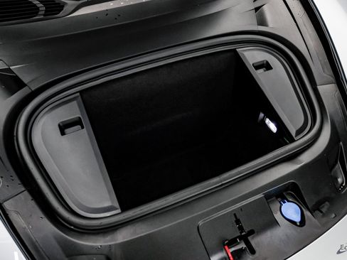 Used 2023 Porsche Taycan Turbo S w/ Premium Package image 93