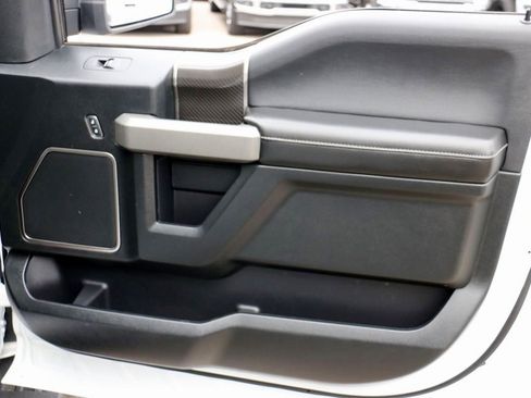 Used 2018 Ford F150 Raptor w/ Equipment Group 802A Luxury image 38