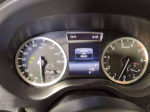 Used 2018 INFINITI QX30 AWD image 23