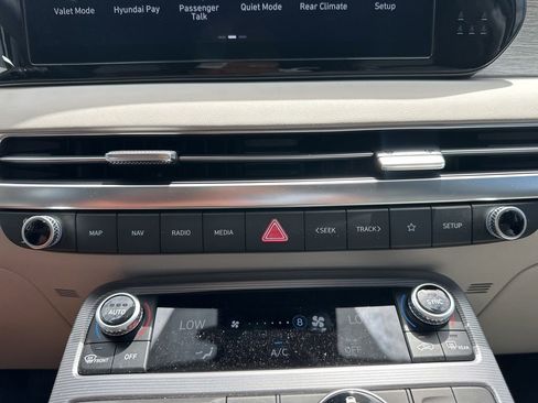 Used 2025 Hyundai Palisade Calligraphy AWD/4WD image 42