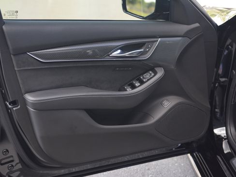 Used 2023 Cadillac CT5 V Blackwing w/ Driver Assist Package RWD image 12