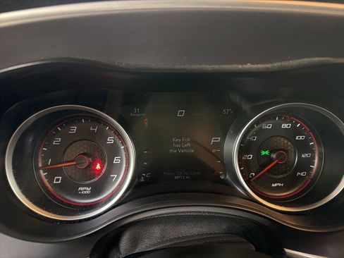 Used 2022 Dodge Charger SXT RWD image 23