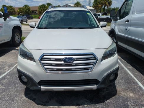 Used 2016 Subaru Outback 2.5i Limited AWD/4WD image 7