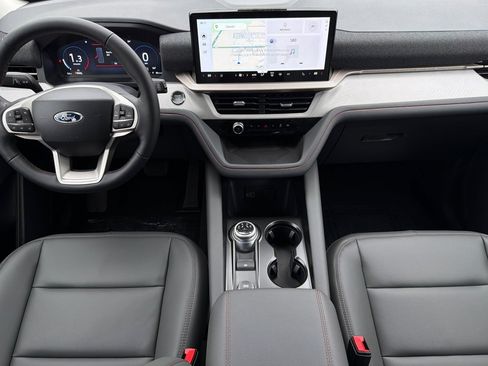 New 2026 Ford Explorer Active w/ Active Comfort Package RWD image 15