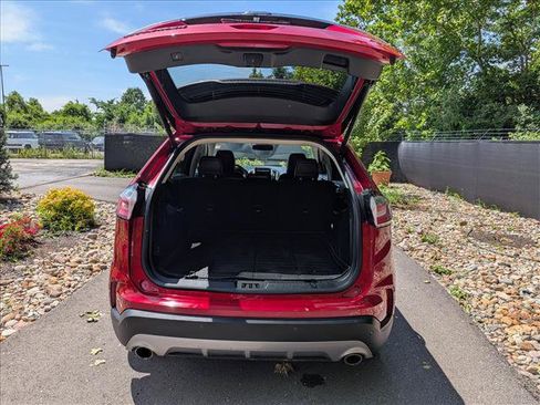 Used 2023 Ford Edge Titanium AWD/4WD image 18