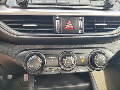 Used 2024 Kia Forte LXS image 23