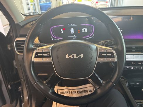 Used 2025 Kia Telluride S FWD image 22