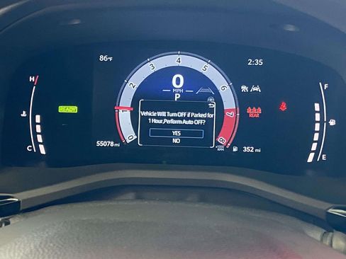 Certified 2025 Toyota Camry LE FWD image 28