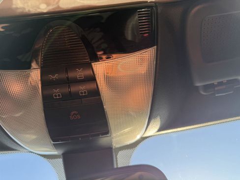 Used 2009 Mercedes-Benz SLK 350 image 16