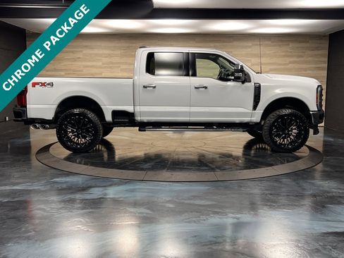 Used 2024 Ford F250 Lariat w/ Chrome Package image 23