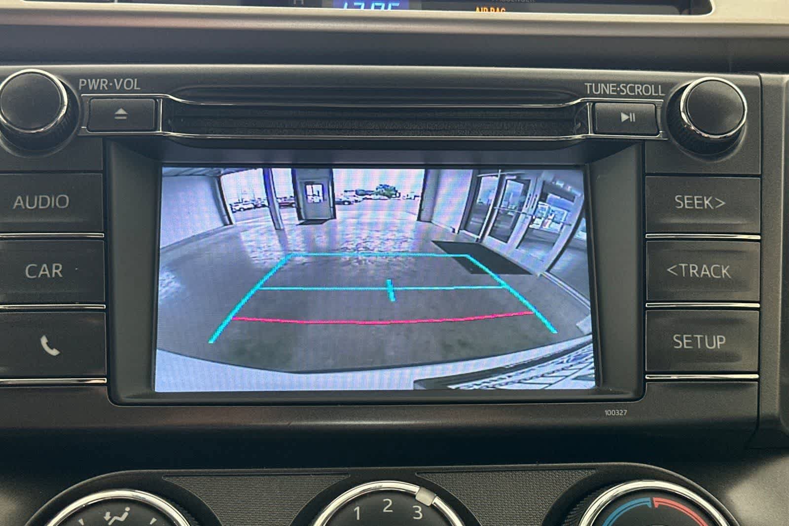 Used 2015 Toyota RAV4 LE FWD image 20