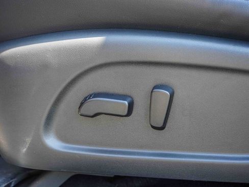 Used 2020 Nissan Pathfinder SV w/ Rock Creek Edition image 27