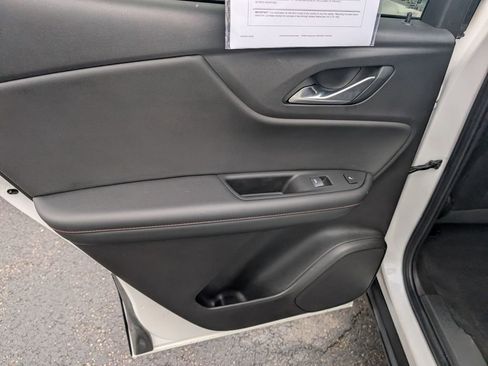 Used 2020 Chevrolet Blazer RS image 12