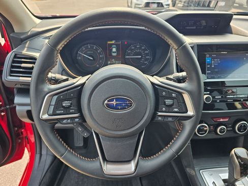 Used 2020 Subaru Crosstrek 2.0i Premium w/ Moonroof Package 1 AWD/4WD image 22
