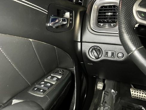 Used 2023 Dodge Charger SRT Hellcat w/ Harman/Kardon Audio Group image 27