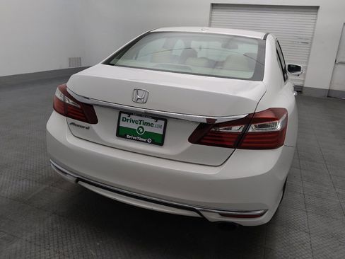 Used 2016 Honda Accord EX-L image 7