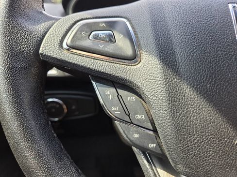 Used 2017 Lincoln MKX Premiere FWD image 13