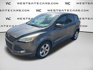 Used 2015 Ford Escape SE FWD video 1