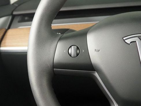 Used 2023 Tesla Model 3 RWD image 21