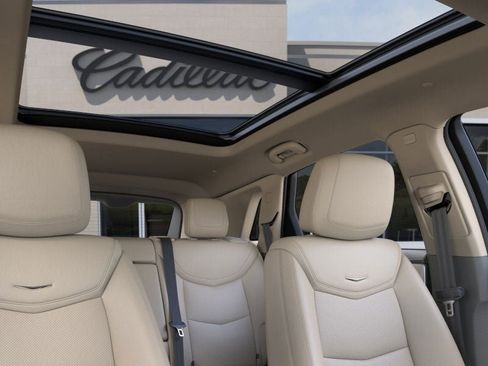 New 2025 Cadillac XT5 Premium Luxury image 24