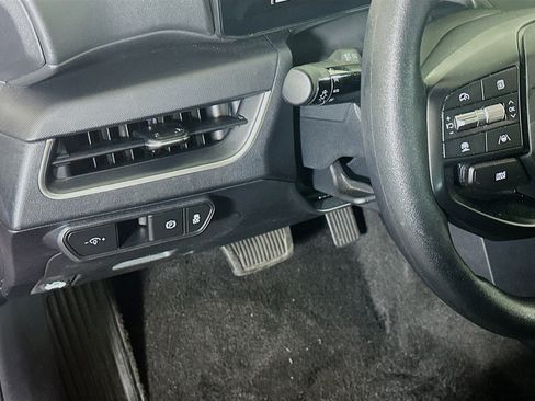 Used 2025 Kia K4 LXS image 17