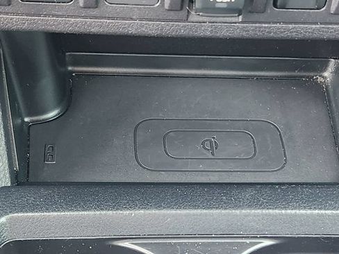 Used 2019 Toyota Tacoma TRD Off-Road AWD/4WD image 24