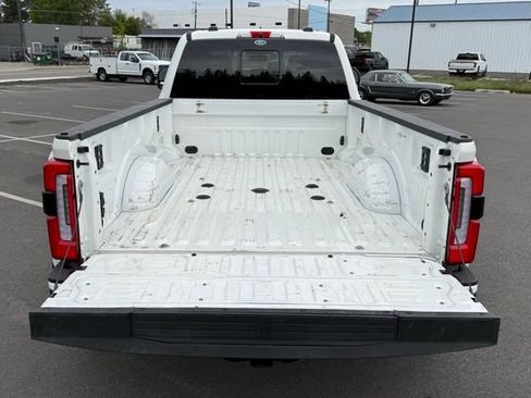 Used 2026 Ford F450 Platinum w/ FX4 Off-Road Package AWD/4WD image 20