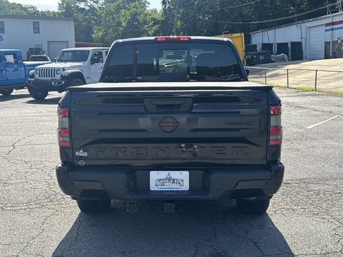 Used 2025 Nissan Frontier Pro-X RWD image 6