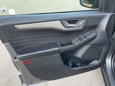 Used 2021 Ford Escape SE w/ Convenience Package AWD/4WD image 10