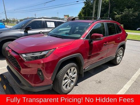 Used 2025 Toyota RAV4 XLE Premium w/ Weather Package AWD/4WD image 4