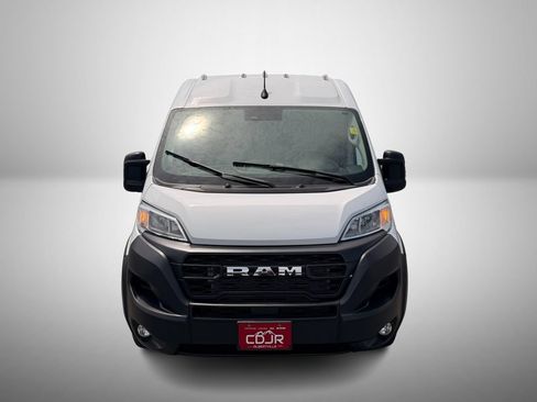 Used 2025 RAM ProMaster 2500 w/ Convenience Group FWD image 7