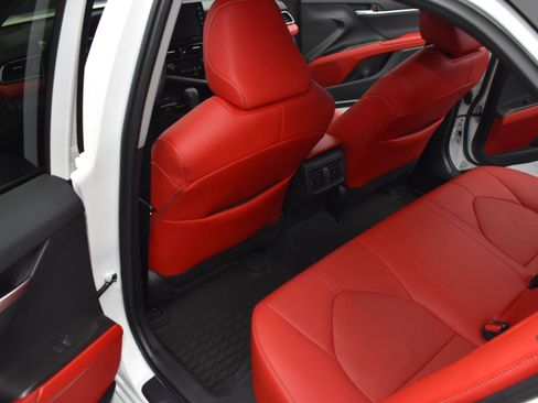 Used 2023 Toyota Camry XSE image 13