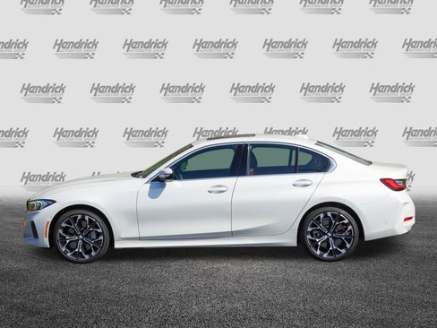Certified 2025 BMW 330i Sedan RWD image 6
