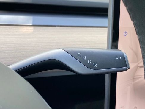 Used 2023 Tesla Model Y Long Range image 28