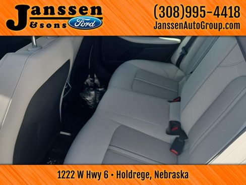 Used 2023 Hyundai Sonata SEL FWD image 16