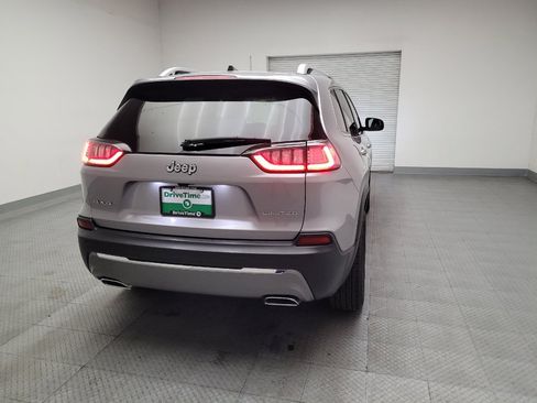 Used 2019 Jeep Cherokee Limited image 7