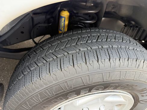 Used 2013 Ford E-250 and Econoline 250 Extended w/ PWR Group image 28