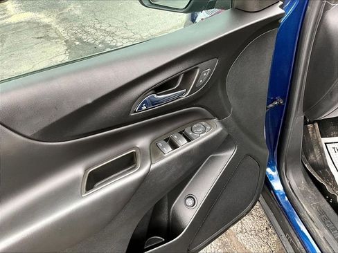 Used 2022 Chevrolet Equinox LT AWD/4WD image 11