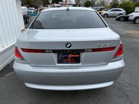 Used 2005 BMW 745i image 4