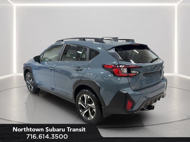 Used 2025 Subaru Crosstrek 2.5i Premium AWD/4WD image 3
