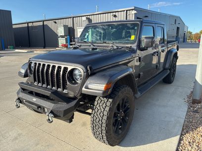 Used 2021 Jeep Gladiator Overland