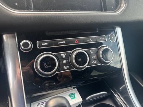 Used 2016 Land Rover Range Rover Sport Supercharged AWD/4WD image 13