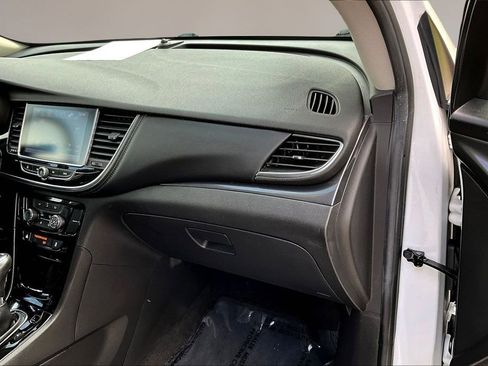 Used 2018 Buick Encore Preferred image 23