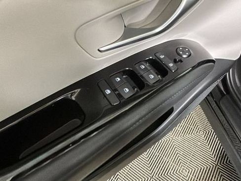 Certified 2023 Hyundai Tucson Limited FWD image 10