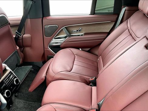 Certified 2025 Land Rover Range Rover Autobiography AWD/4WD image 15