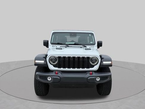 Used 2024 Jeep Wrangler Unlimited Rubicon AWD/4WD image 16