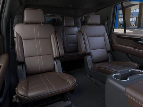 New 2026 Chevrolet Tahoe High Country AWD/4WD image 17