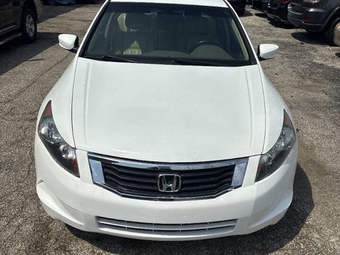 Used 2010 Honda Accord EX-L image 6
