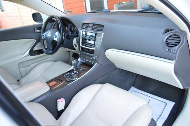 Used 2011 Lexus IS 250 AWD w/ Premium Pkg Value Edition image 15